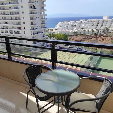 In Club Paraiso Ocean View, Wi-fi Apartment