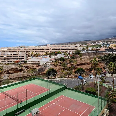 Apartment In Club Paraiso Ocean View, Wi-fi